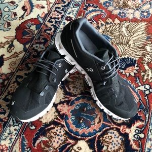 On Women’s Running Shoes - Cloud 2.0